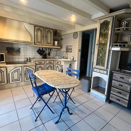 La Maison Bleue Nyaraló *